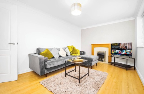 Oldbury Apartamento | Cosy 2 bed Apt With Free Parking by Oldbury