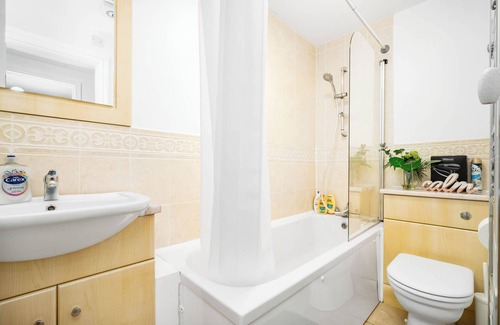 Oldbury Apartamento | Cosy 2 bed Apt With Free Parking by Oldbury