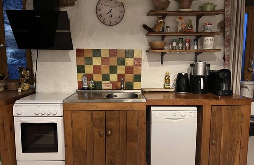 Prayols Cabaña | Cosy 2- bed Cottage in the mountains