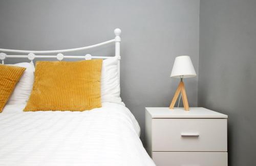 Bridgend Apartamento | Cosy 2 Bed Flat 1 in Bridgend