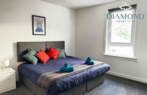 Gourock Apartamento | Cosy 2 Bed Flat in Great Location - Close to Gourock Bay, Pool and Gym nearby, Golf Club, Ferry, Supermarket, Restaurants
