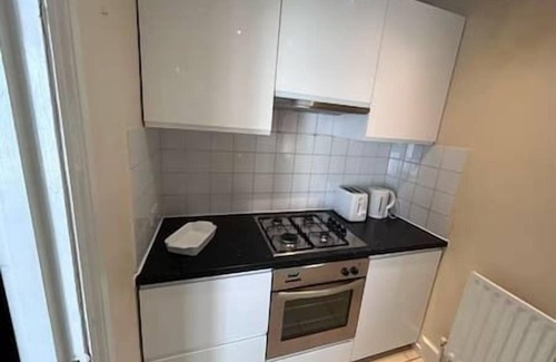 Charlton Apartamento | Cosy 2BD Garden Flat - FREE PARKING - Near O2, Excel, City Airport