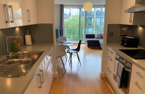 De Beauvoir Condominio | Cosy 2bed Apt Canalside Views Free Parking London