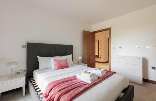 Brondesbury Apartamento | Cosy 2BR Flat, West Hampstead, 4 mins to Tube