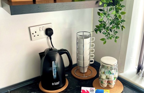 Levenshulme Casa | Cosy 3 BDR House Near Manchester City Centre Free WiFi