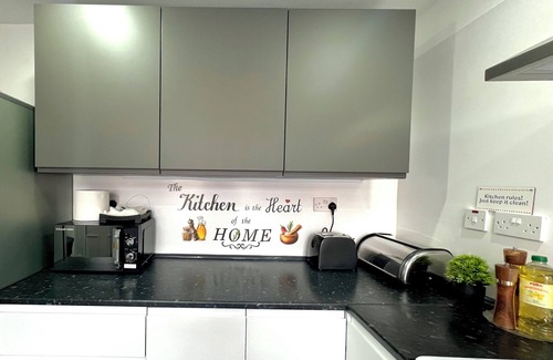 Levenshulme Casa | Cosy 3 BDR House Near Manchester City Centre Free WiFi