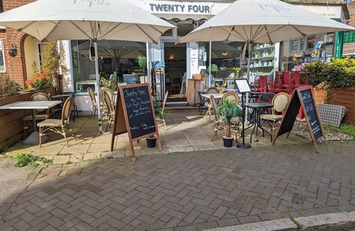 Hythe Apartamento | Cosy 3-bed Apartment in Hythe High Street