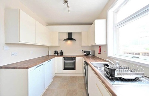 Bolton Casa | Cosy 3 Bedroom house - Bolton