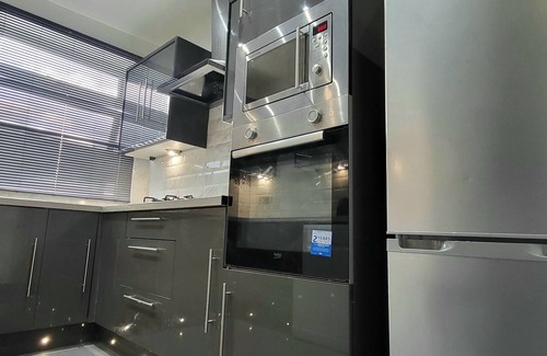 Weston on Trent Apartamento | Cosy 3 Double bed Flat Sleeps 6