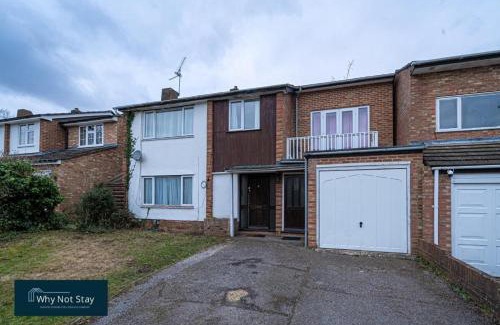 Reading Casa | Cosy 6 bed home Early, Reading