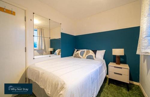Reading Casa | Cosy 6 bed home Early, Reading