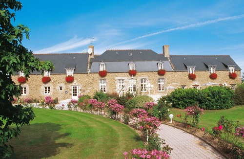 Saint-Jouan-des-Guerets Apartamento | Precioso apartamento para 5 personas con piscina, WIFI, TV, terraza y aparcamiento