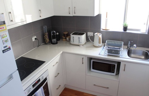 Kooringal Casa | Cosy and comfortable with outdoor patio