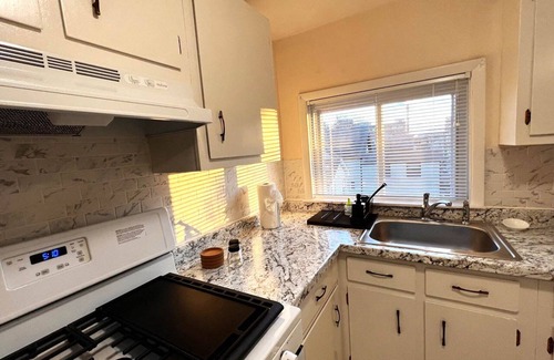 New Haven Apartamento | COSY and HOMEY with ALL