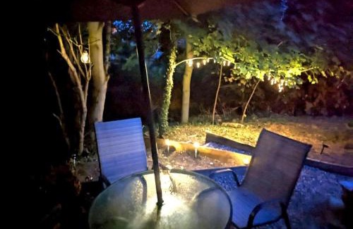 Ruskington Casa | Cosy and secluded brook-side lodge