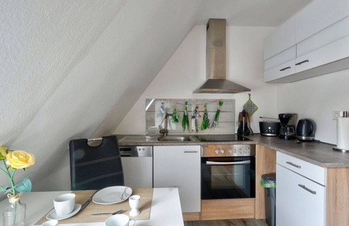 Schwalenberg Apartamento | Hermoso apartamento para 2 personas con WIFI, TV, mascotas permitida y aparcamiento