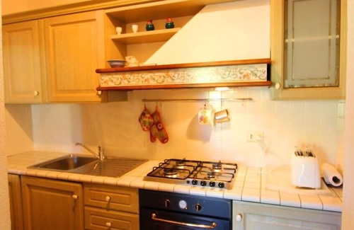 Cortona Apartamento | Acogedor apartamento para 6 personas con piscina, WIFI, TV y aparcamiento