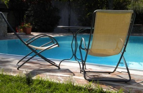 Colle di Val d'Elsa Casa | Bonito apartamento en villa con piscina, TV, patio, mascotas permitida y aparcamiento