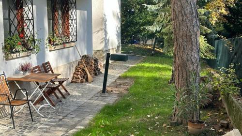 Viranyos Apartamento | Cosy apartman in green Buda