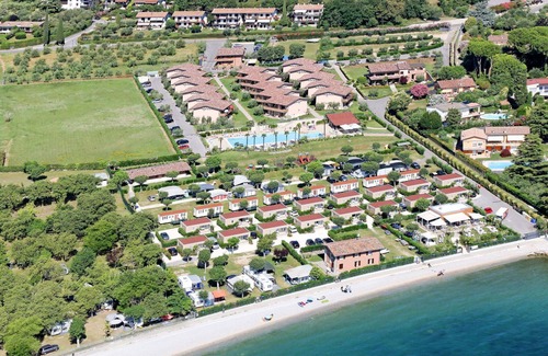 Villaggio Sanghen Apartamento | Acogedor apartamento con WIFI, piscina, A/C, TV, terraza, mascotas permitida y aparcamiento