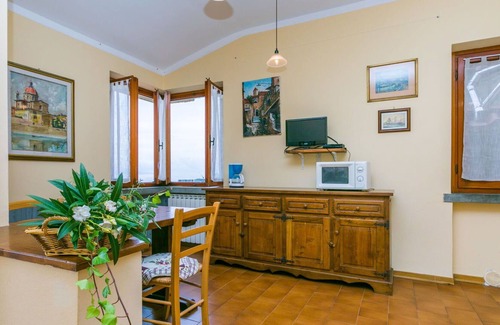 San Baronto Apartamento | Cosy apartment for 2 people with pool, WIFI, TV, terrace, pets allowed, panoramic view and parking