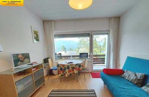 Bad Mitterndorf Apartamento | Acogedor apartamento para 2 personas con WIFI, TV, balcón, mascotas permitida y aparcamiento