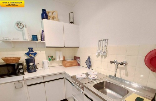 Bad Mitterndorf Apartamento | Acogedor apartamento para 2 personas con WIFI, TV, balcón, mascotas permitida y aparcamiento