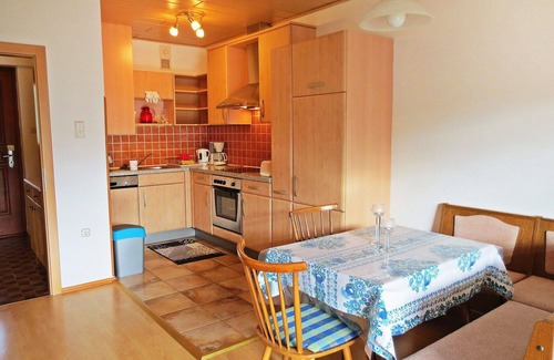 Doebriach Apartamento | Bonito apartamento para 4 personas con WIFI, TV, patio y aparcamiento