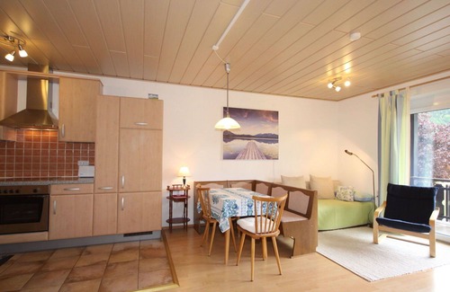 Doebriach Apartamento | Bonito apartamento para 4 personas con WIFI, TV, patio y aparcamiento
