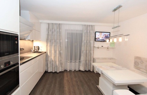 Distelberg Apartamento | Precioso apartamento para 4 personas con WIFI, TV, patio, vista panorámica y aparcamiento