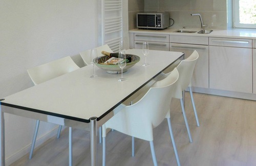Tramelan Apartamento | Bonito apartamento para 4 personas con TV, patio, vista panorámica y aparcamiento