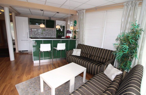 Stribrna Skalice Apartamento | Cosy apartment for 4 guests with WIFI, TV, terrace, panoramic view and parking