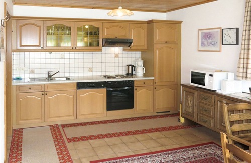 Arriach Apartamento | Hermoso apartamento para 4 personas con WIFI, TV, terraza y aparcamiento