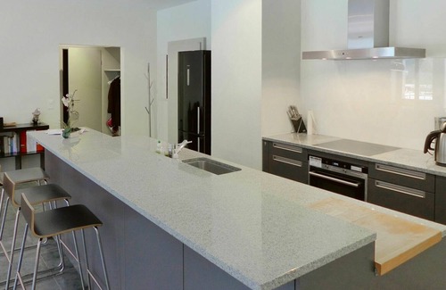 Central Interlaken Apartamento | Cosy apartment for 4 people with WIFI, TV, balcony and panoramic view