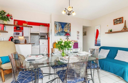 Royan Apartamento | Acogedor apartamento para 4 personas con WIFI, TV, balcón y aparcamiento