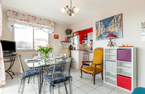 Royan Apartamento | Acogedor apartamento para 4 personas con WIFI, TV, balcón y aparcamiento