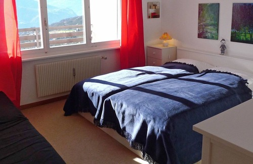 Randogne Apartamento | Cosy apartment for 4 people with WIFI, TV, balcony, pets allowed and parking