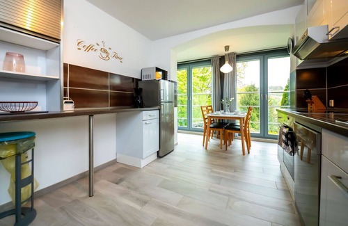 Luegde Apartamento | Acogedor apartamento para 5 personas con WIFI, TV, terraza, mascotas permitida y aparcamiento