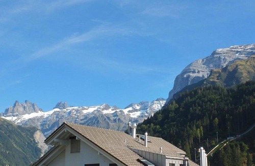 Engelberg Apartamento | Precioso apartamento para 6 personas con WIFI, TV y balcón