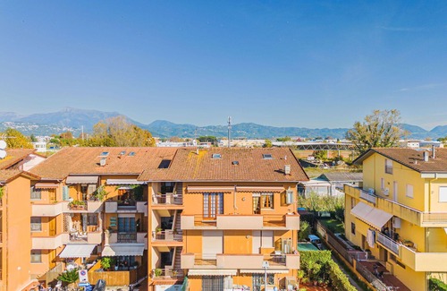 Ex Campo d'Aviazione Apartamento | Bonito apartamento para 6 personas con WIFI, TV, balcón y aparcamiento