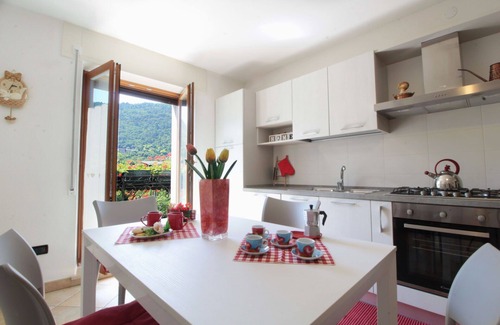 Arsie Apartamento | Acogedor apartamento para 6 personas con TV, vista panorámica y aparcamiento