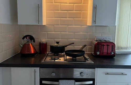 Huyton Apartamento | Apartamento-Apartamento-Baño Privado-Vista a la Calle