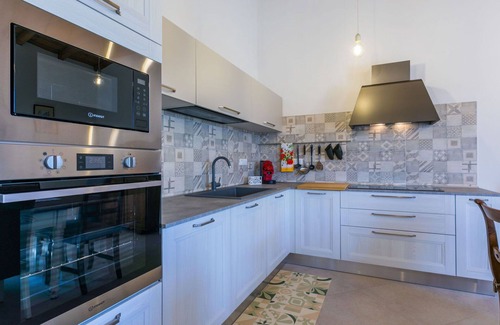Donoratico Apartamento | Bonito apartamento para 7 personas con A/C, WIFI, mascotas permitida y aparcamiento