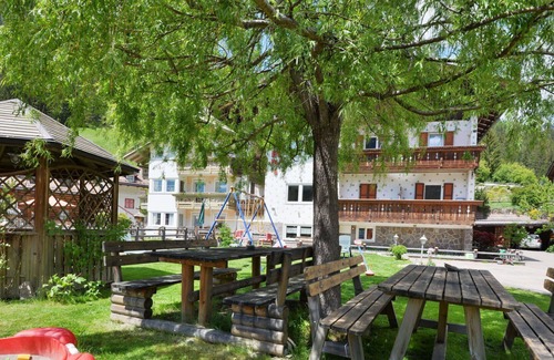 Fontanazzo Apartamento | Bonito apartamento para 4 personas con WIFI, TV, patio y aparcamiento