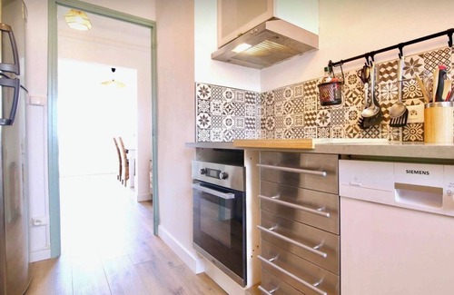 L'Evescat Apartamento | Cosy apartment ideally located in the heart of Les Sablettes, 5min walk from the beach