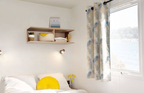 Soerendonk Casa | Hermoso apartamento en villa con piscina, TV, terraza, mascotas permitida y aparcamiento