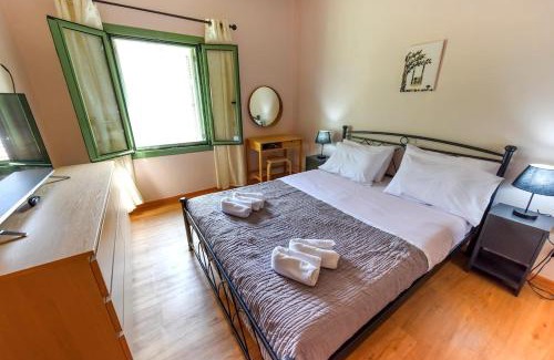 Vathi Apartamento | Cosy Apartment in Samos Town