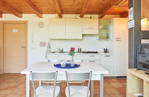 Consiglio di Rumo Casa | Bonito apartamento en villa con WIFI, A/C, TV, patio, mascotas permitida y aparcamiento