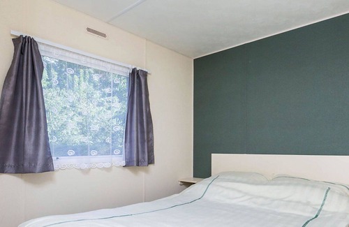 Municipality of Arnhem Casa | Precioso apartamento en villa con piscina, WIFI, TV, terraza, mascotas permitida y aparcamiento