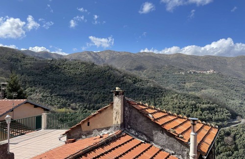 Valloria Apartamento | Bonito apartamento para 4 personas con WIFI, TV, terraza y aparcamiento